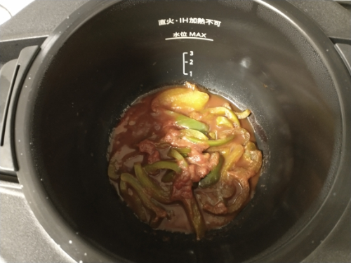 ホットクックで作る、昔ながらのナポリタンのレシピ