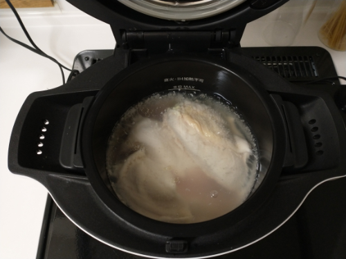 ホットクックで作る、柔らかサラダチキン